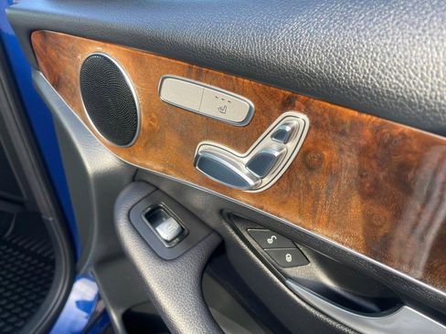 Used 2018 Mercedes-Benz GLC 300 4MATIC image 14