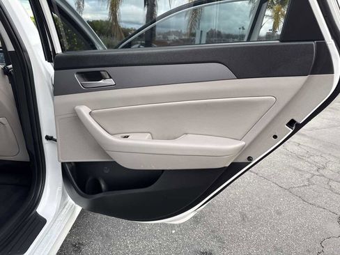 Used 2018 Hyundai Sonata SEL w/ Cargo Package image 31