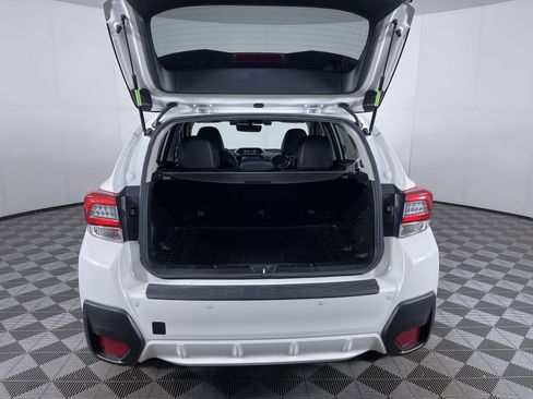 Used 2020 Subaru Crosstrek 2.0i Limited w/ Moonroof Package w/Navigation image 24