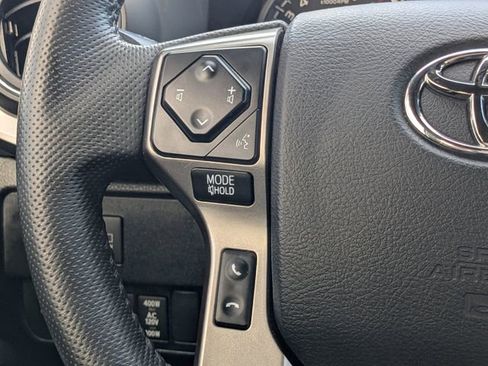 Used 2022 Toyota Tacoma Limited image 22
