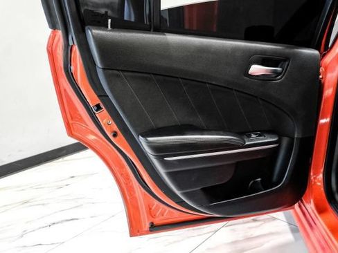 Used 2020 Dodge Charger R/T RWD image 40
