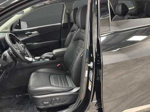 Used 2025 Kia Sportage SX Prestige AWD/4WD image 9