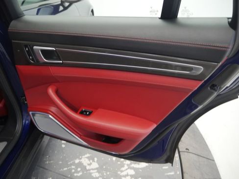 Certified 2022 Porsche Panamera Turbo S AWD/4WD image 29