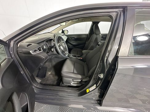 Used 2024 Toyota Corolla LE image 13