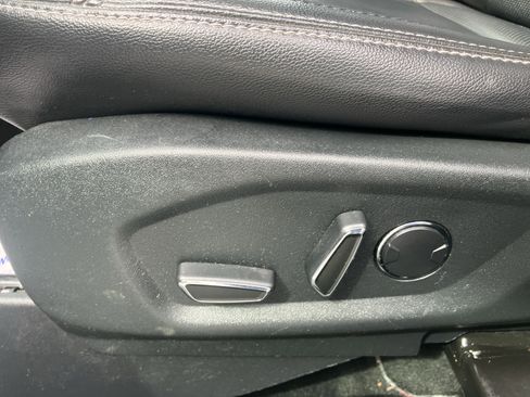 Used 2018 Ford Explorer Limited AWD/4WD image 21