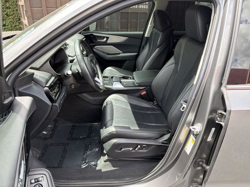 Used 2023 Acura MDX FWD w/ Technology Package image 12