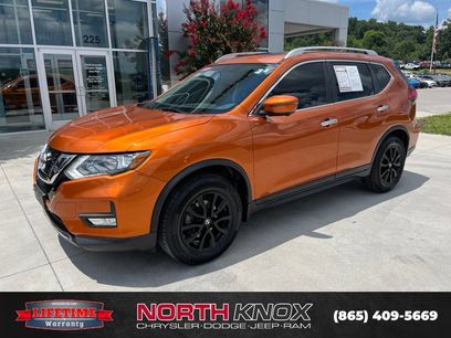 Used 2017 Nissan Rogue SV