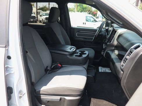 Used 2021 RAM 3500 Big Horn image 42