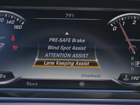 Used 2016 Mercedes-Benz S 550 Sedan w/ Sport Package w/ Sport Package image 21