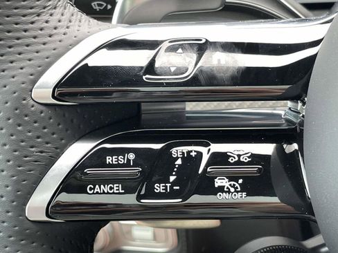 New 2026 Mercedes-Benz GLE 63 AMG S image 34