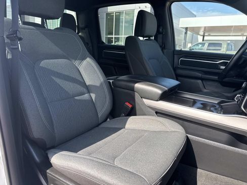 Used 2024 RAM 1500 Big Horn AWD/4WD image 11