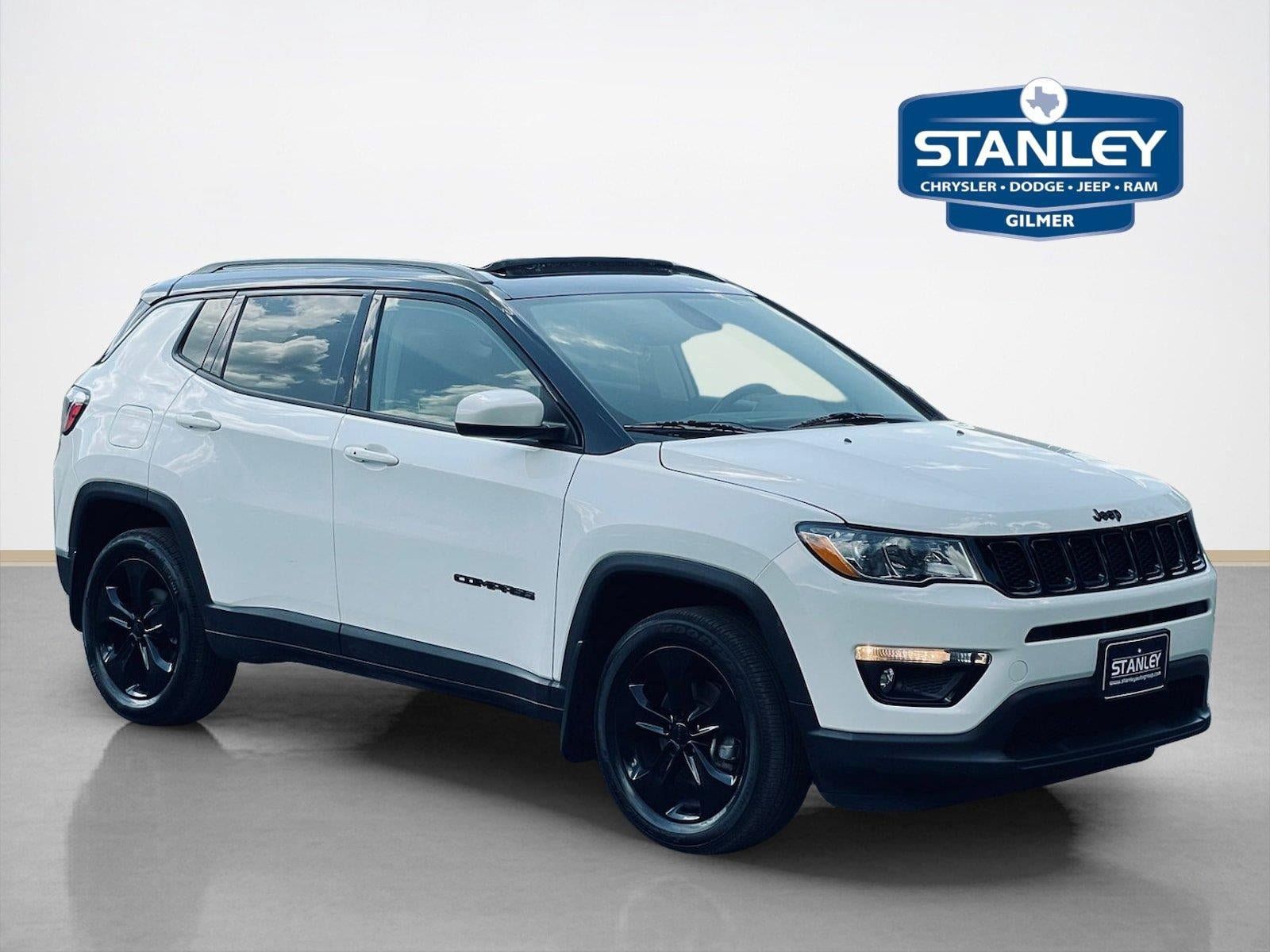 Used 2018 Jeep Compass Latitude w/ Popular Equipment Group AWD/4WD image 1
