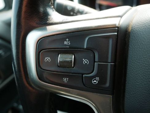 Used 2021 Chevrolet Silverado 1500 LT AWD/4WD image 24