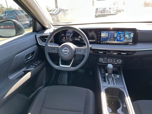 New 2026 Nissan Kicks S w/ Charging Package FWD image 22