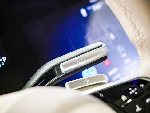 Used 2023 Mercedes-Benz EQS 580 4MATIC Sedan image 21