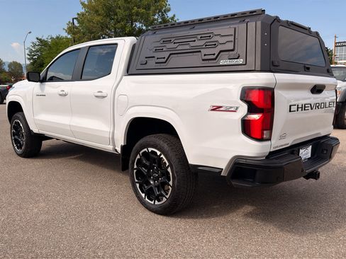 Used 2026 Chevrolet Colorado Z71 w/ Technology Package AWD/4WD image 9