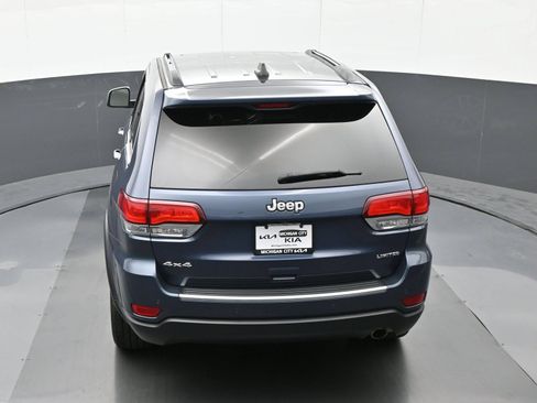 Used 2021 Jeep Grand Cherokee Limited AWD/4WD image 30