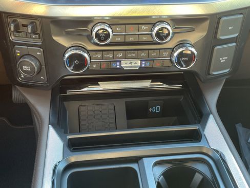 New 2025 Ford F250 King Ranch w/ Chrome Package image 22