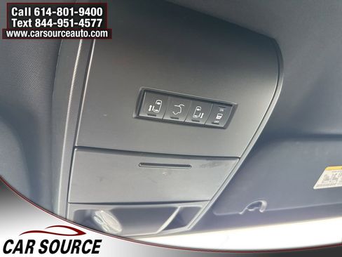 Used 2019 Dodge Grand Caravan SXT image 13