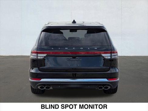New 2026 Lincoln Aviator Reserve w/ Luxury Package RWD image 5