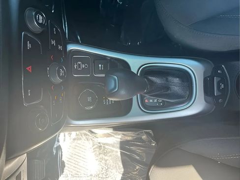 Used 2021 Jeep Compass Sport AWD/4WD image 21
