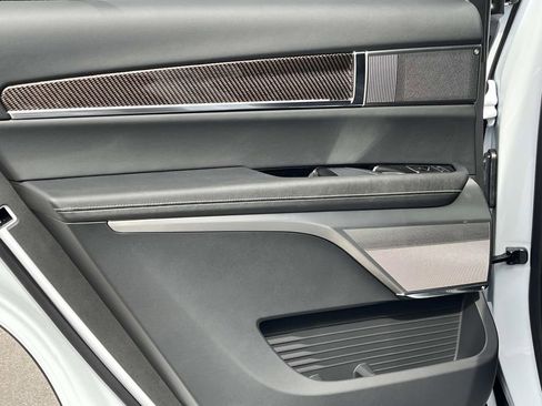 New 2026 Cadillac Vistiq Luxury image 21