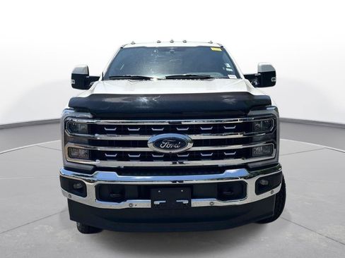 Used 2023 Ford F350 Lariat w/ Lariat Ultimate Package AWD/4WD image 3