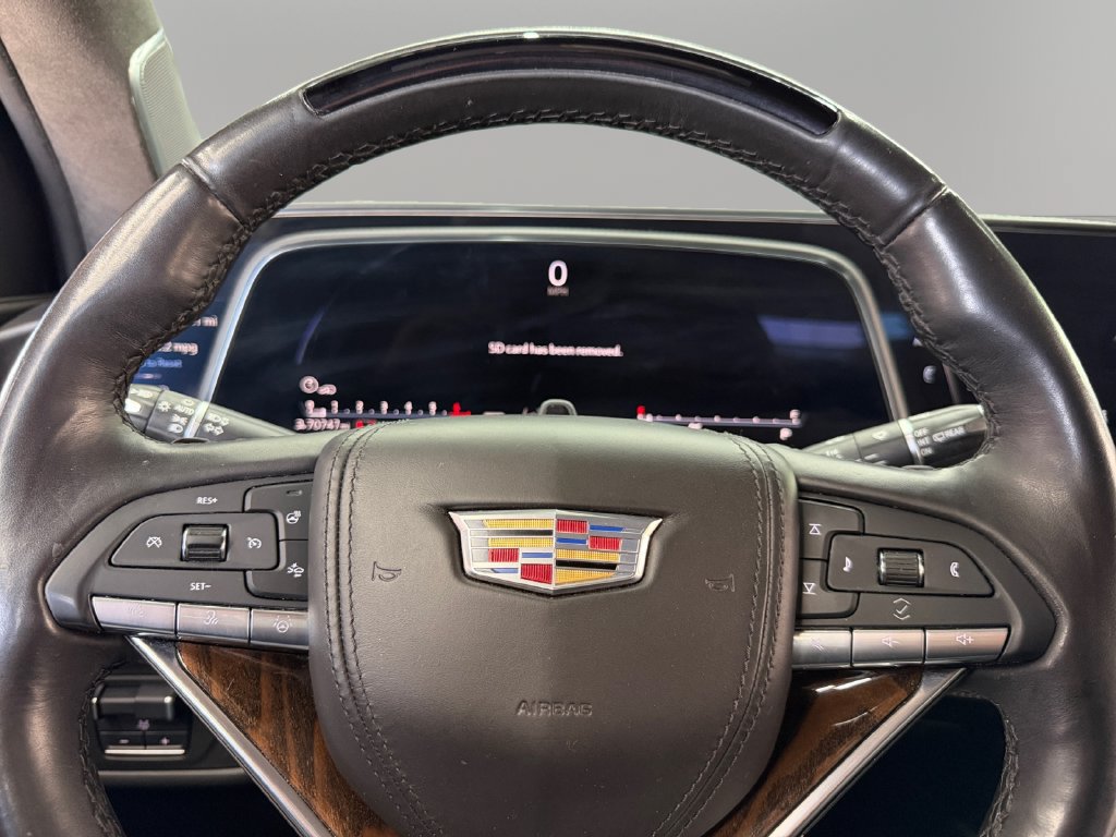 Used 2021 Cadillac Escalade ESV Sport Platinum w/ LPO, ONYX Package AWD/4WD image 22