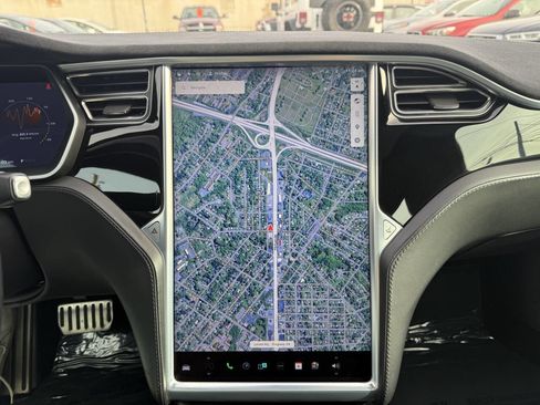 Used 2016 Tesla Model S 90D image 15