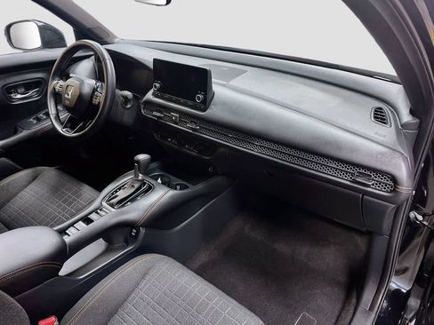 Used 2025 Honda HR-V Sport image 27
