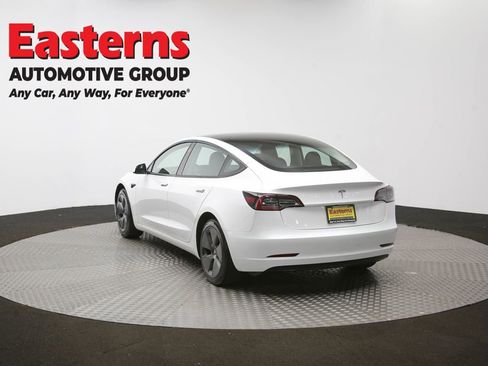 Used 2023 Tesla Model 3 Standard Range image 97