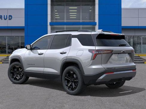 New 2026 Chevrolet Equinox LT image 3