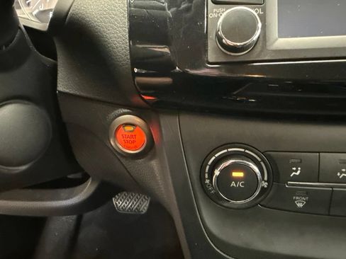 Used 2017 Nissan Sentra SV w/ Driver's Assist Package FWD image 29