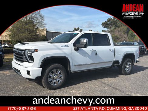 New 2026 Chevrolet Silverado 2500 High Country w/ High Country Premium Package AWD/4WD image 1