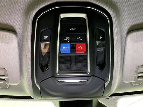 Used 2021 Jeep Grand Cherokee L Limited AWD/4WD image 36
