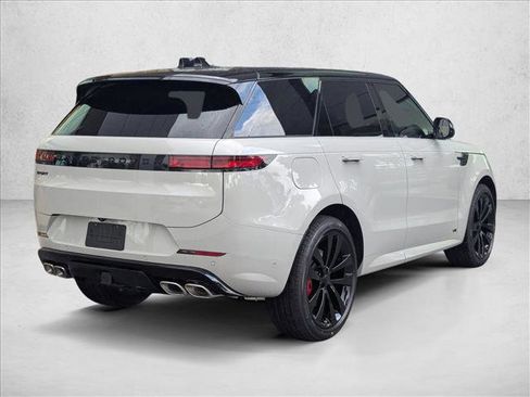 New 2026 Land Rover Range Rover Sport Dynamic SE AWD/4WD image 2