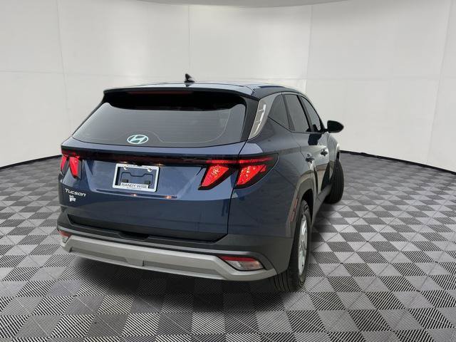 Certified 2025 Hyundai Tucson SE FWD image 10