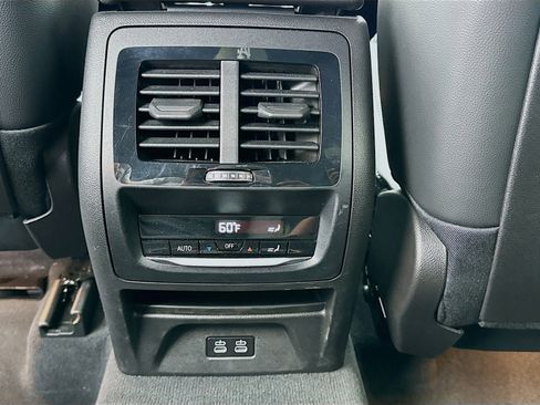 Used 2023 BMW X3 sDrive30i w/ Convenience Package image 19