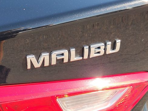 Used 2024 Chevrolet Malibu LT FWD image 11