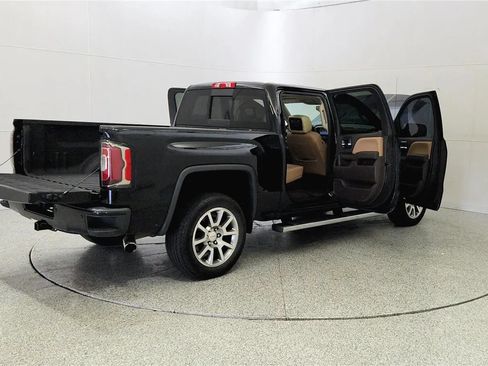 Used 2017 GMC Sierra 1500 Denali AWD/4WD image 12
