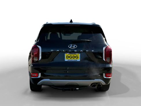 Used 2022 Hyundai Palisade Limited FWD image 4