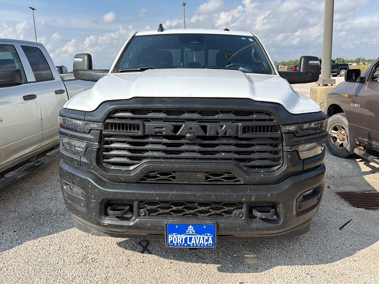 Used 2025 RAM 2500 Tradesman AWD/4WD image 2