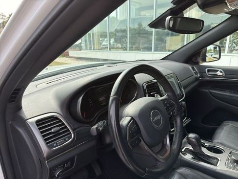 Used 2020 Jeep Grand Cherokee Limited X image 13