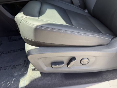 Used 2025 Nissan Murano SL AWD/4WD image 31