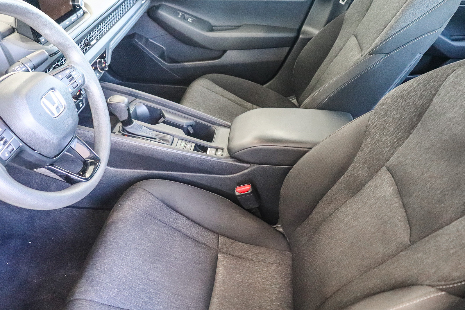 Certified 2024 Honda Accord EX image 22