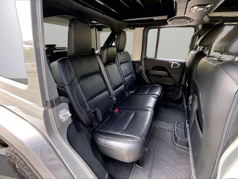 Certified 2022 Jeep Wrangler Unlimited Sahara AWD/4WD image 25