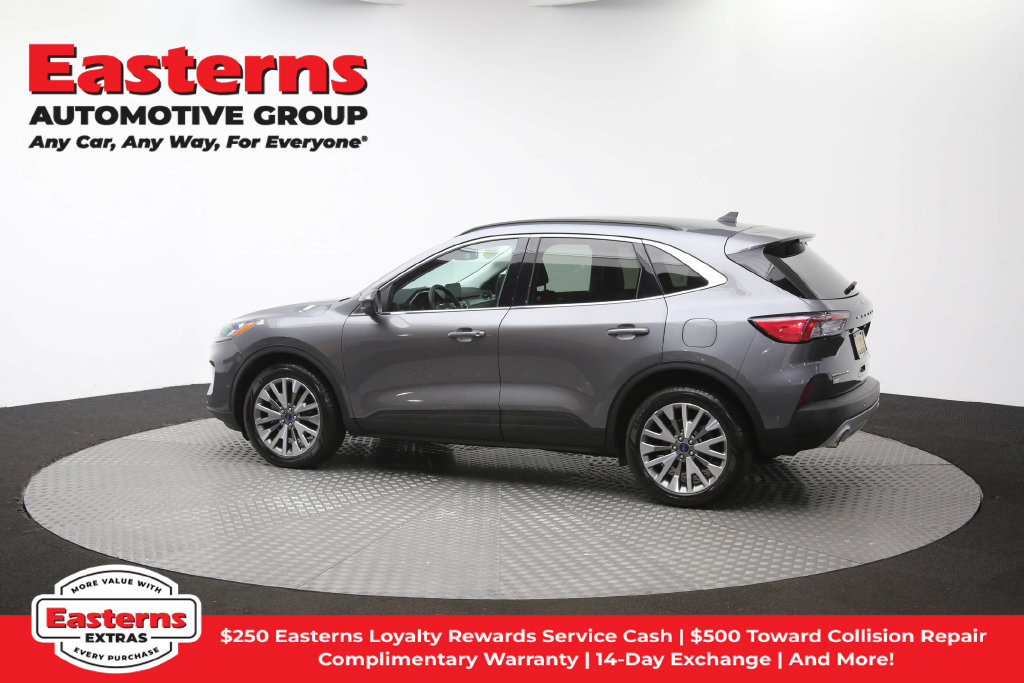 Used 2021 Ford Escape Titanium AWD/4WD image 64
