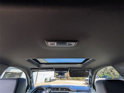 Used 2024 GMC Sierra 2500 AT4 w/ AT4 Premium Plus Package image 31