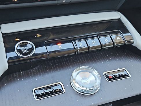 New 2025 Lincoln Navigator L Black Label image 25