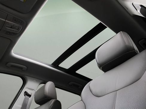 Used 2020 Hyundai Santa Fe Limited w/ Cargo Package FWD image 39
